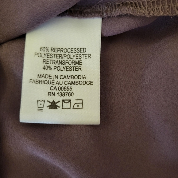 Essentials Women's Lavender Blouse, Size XXL - Picture 5 of 5